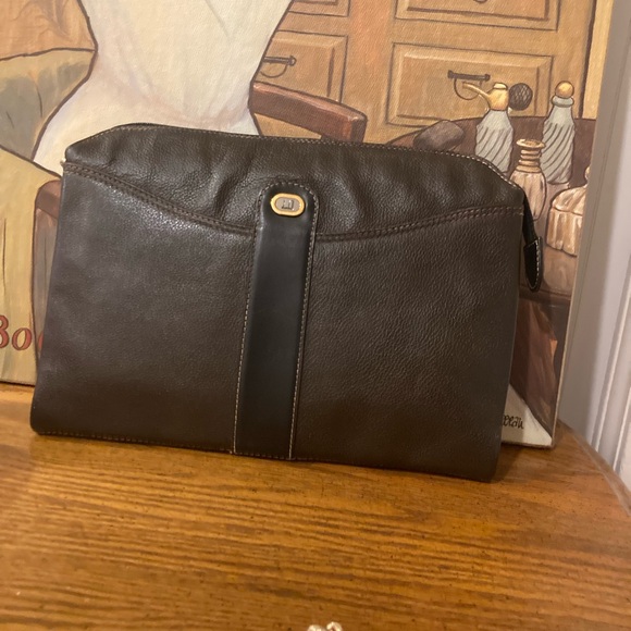 Alfred Dunhill Vintage Leather Clutch + Chain - Black and Gold - Picture 2 of 13